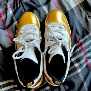 NEED TO SELL QUICKLY WILL SELL AT GOOD PRICES, good condition